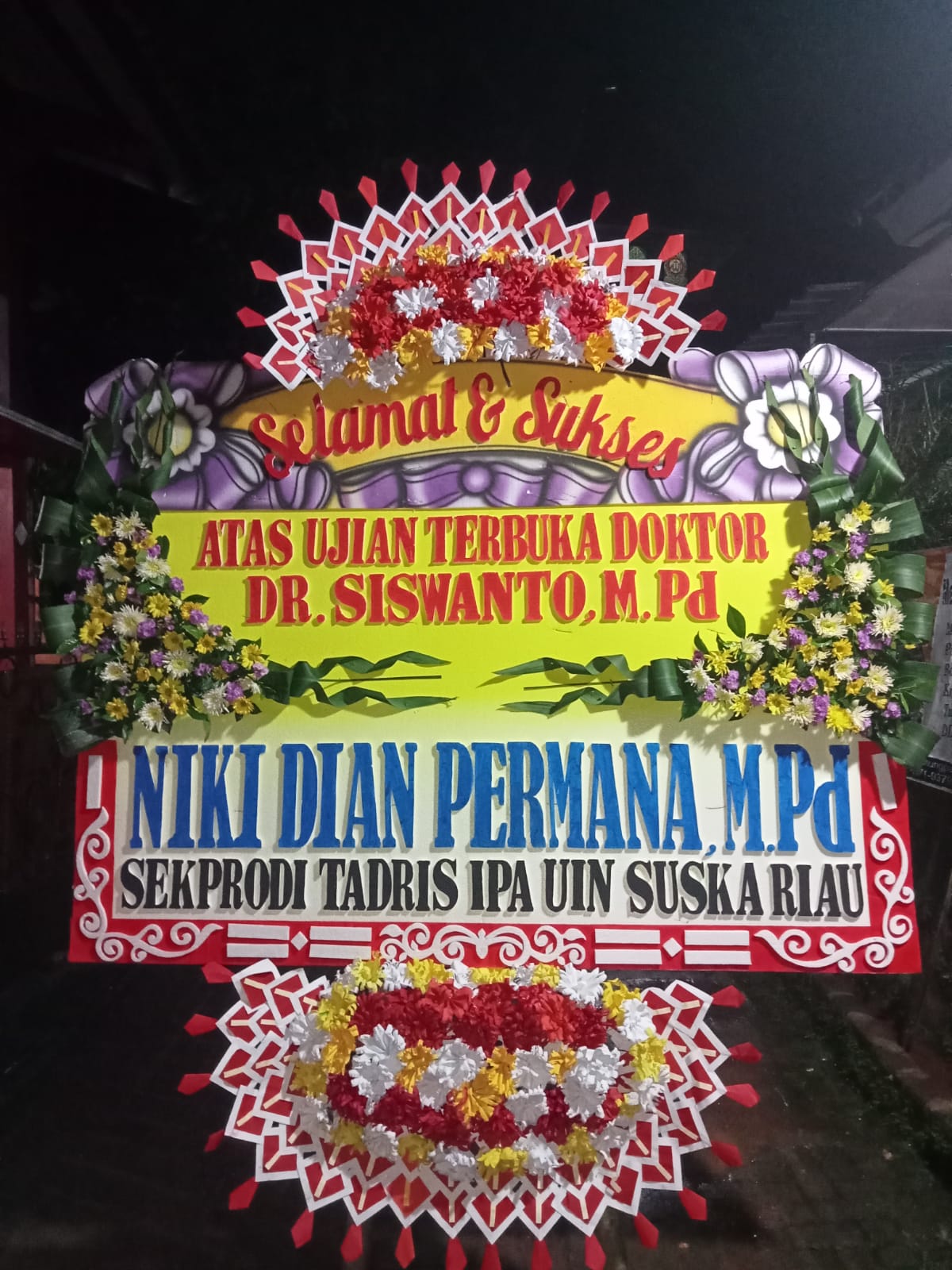 Papan Bunga Sukses 20
